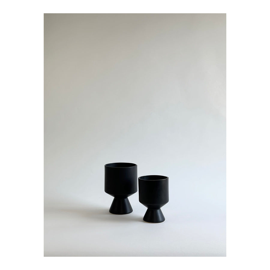 Atelier Nolla Grande Noir Vase